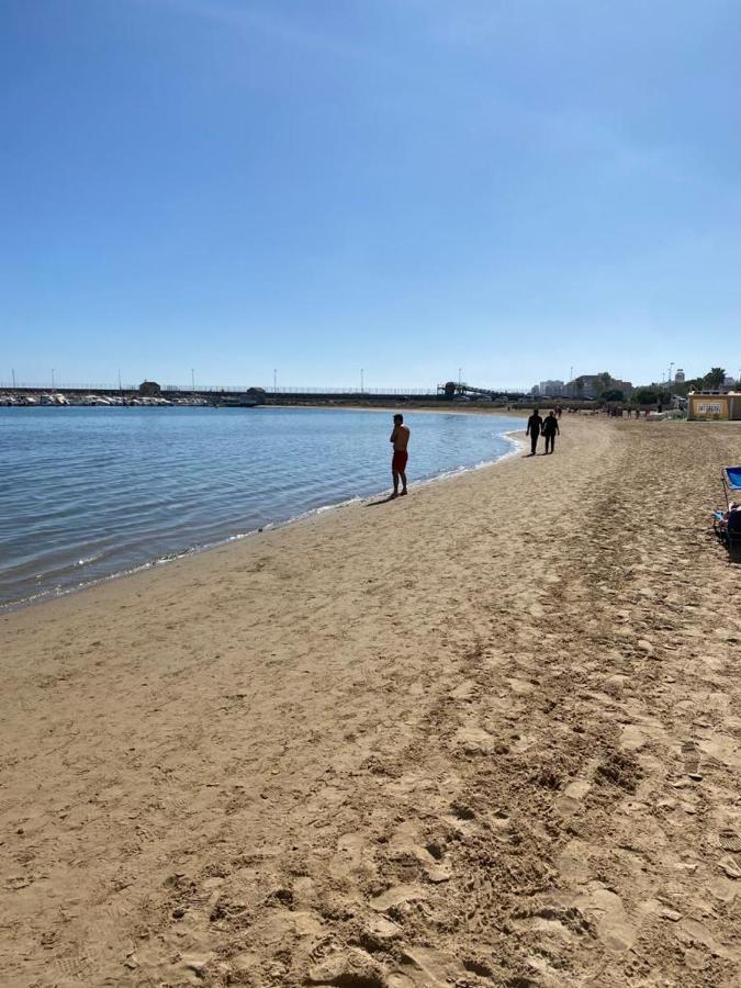 Apartamento A 3 Minutos De La Playa Торевьиа Экстерьер фото