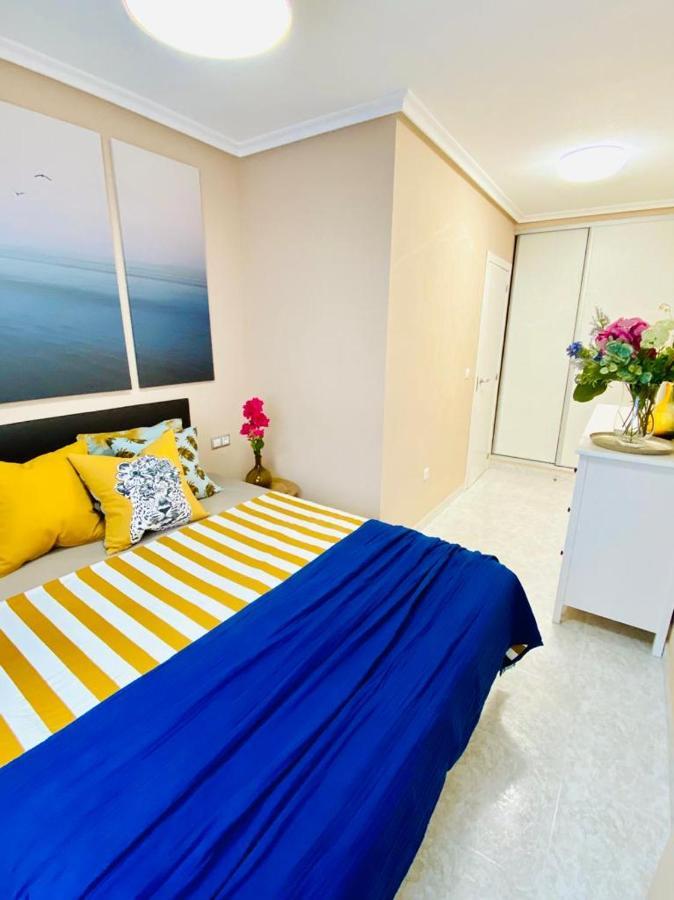 Apartamento A 3 Minutos De La Playa Торевьиа Экстерьер фото