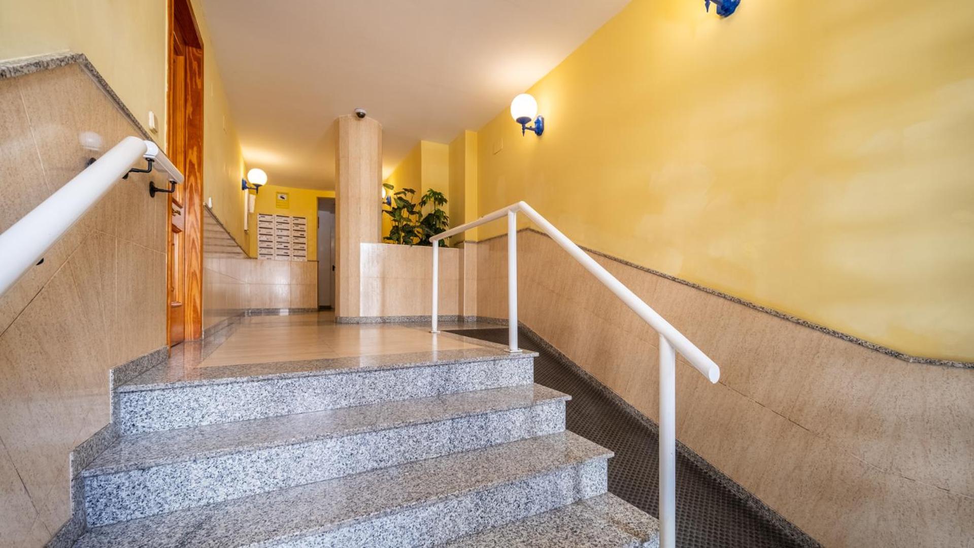 Apartamento A 3 Minutos De La Playa Торевьиа Экстерьер фото
